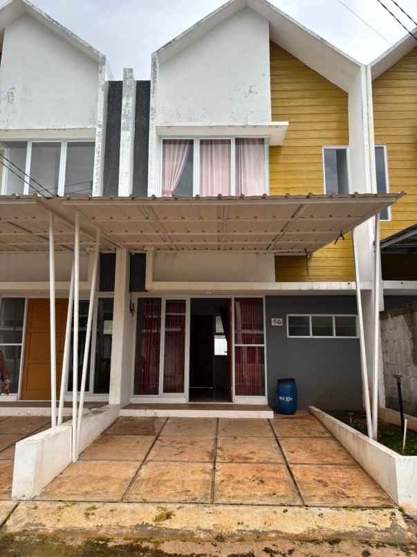 dijual rumah grand mekarsari