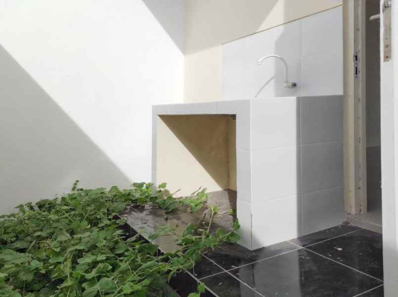 dijual rumah greenlake cluster five