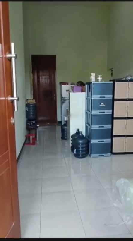 dijual rumah gunung anyar tambak