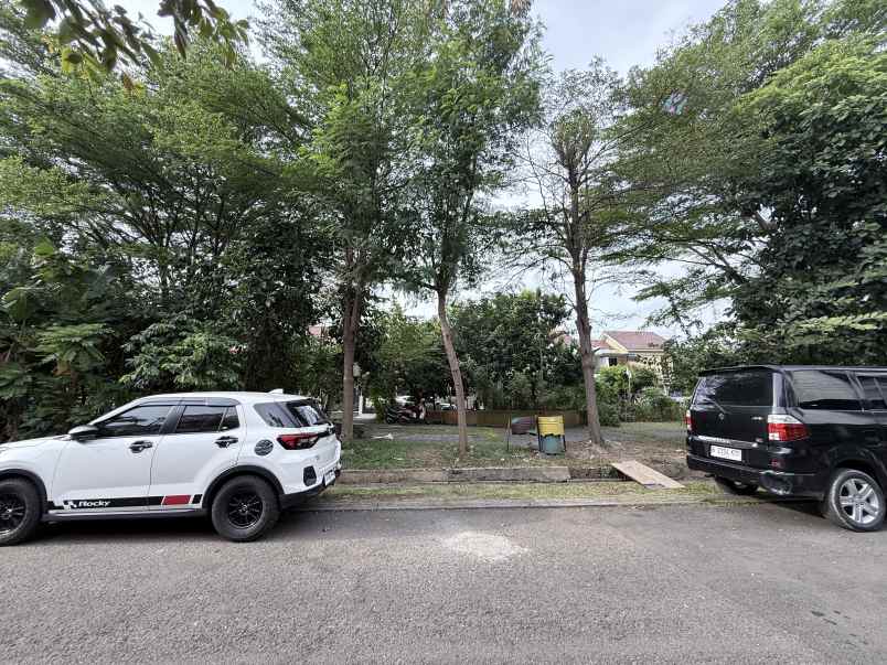 dijual rumah harapan indah