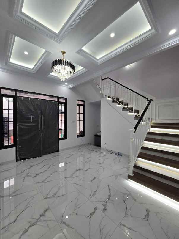 dijual rumah jagakarsa jakarta selatan