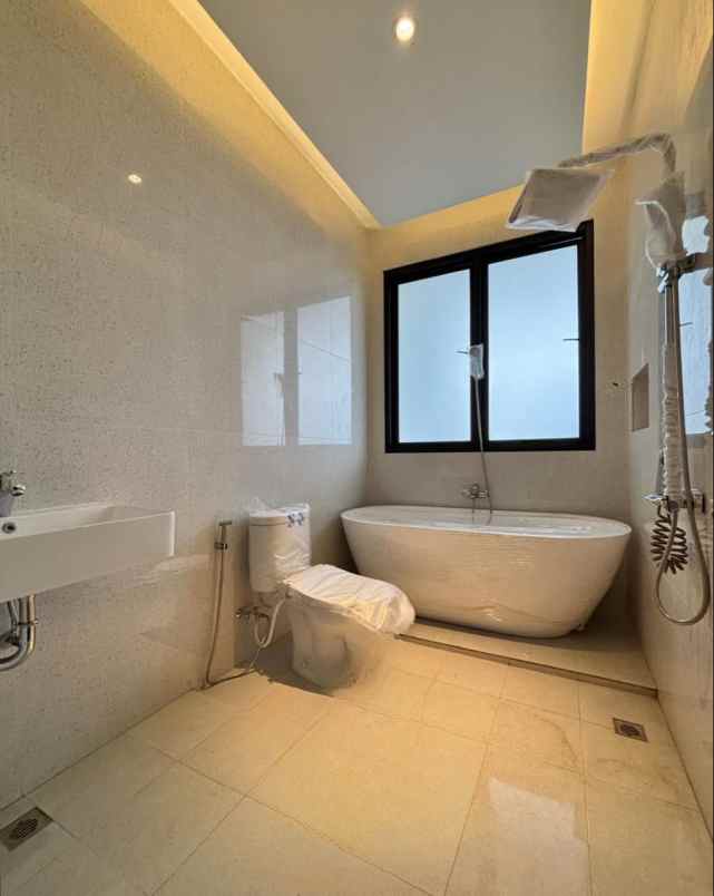 dijual rumah jagakarsa jaksel