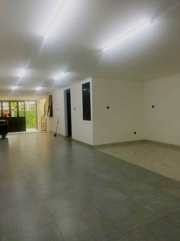 dijual rumah jagakarsa jaksel