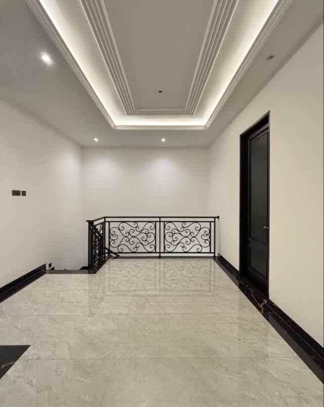 dijual rumah jagakarsa jaksel