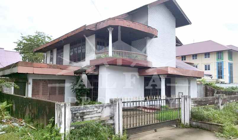 dijual rumah jalan budi karya