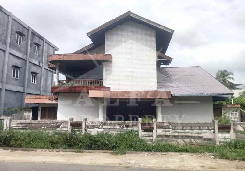 dijual rumah jalan budi karya