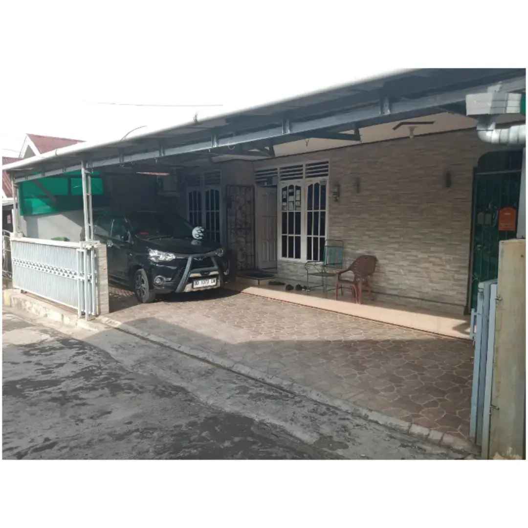 dijual rumah jalan bukit barisan v