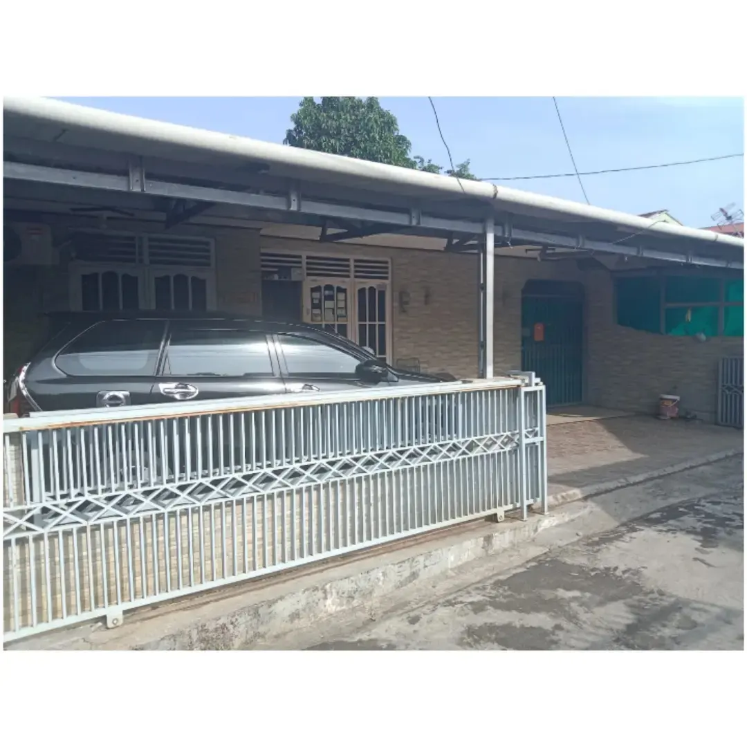 dijual rumah jalan bukit barisan v