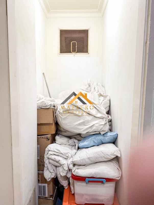 dijual rumah jalan cik ditiro dalam medan