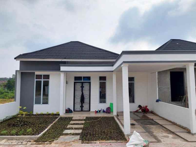dijual rumah jalan delima pekanbaru
