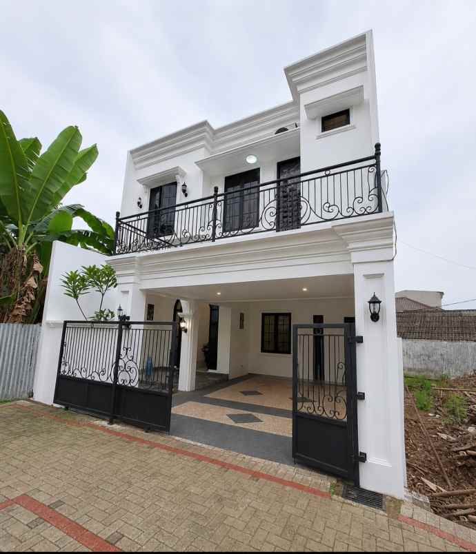 dijual rumah jalan desa putra srengseng