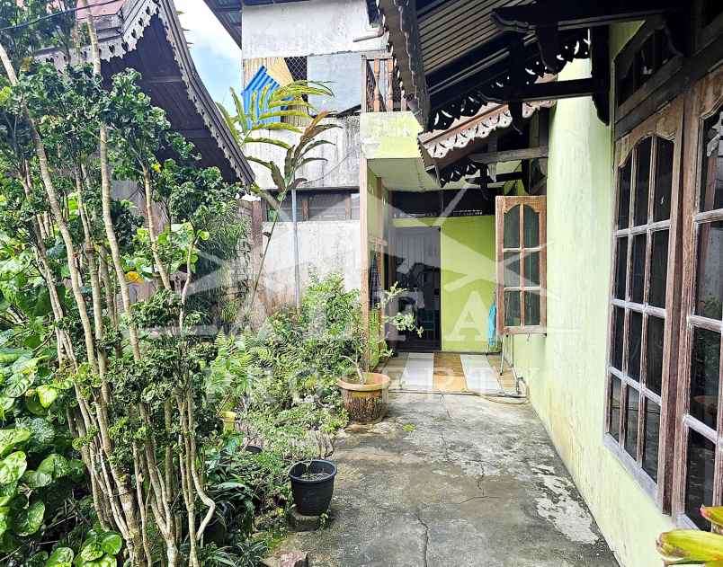 dijual rumah jalan karna sosial