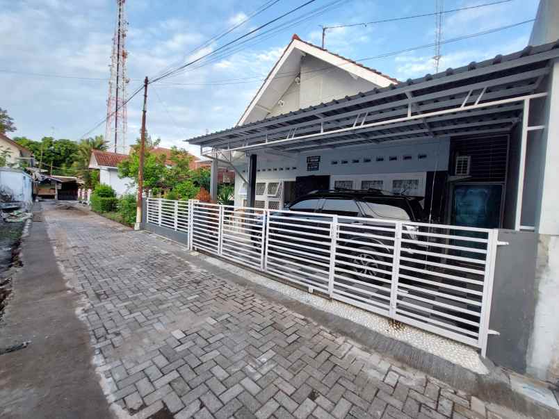 dijual rumah jalan kartini
