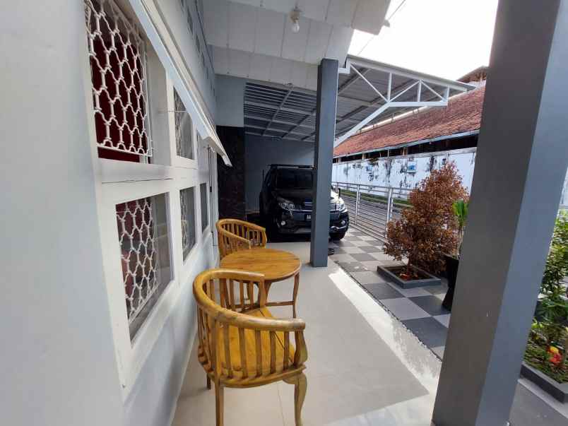 dijual rumah jalan kartini