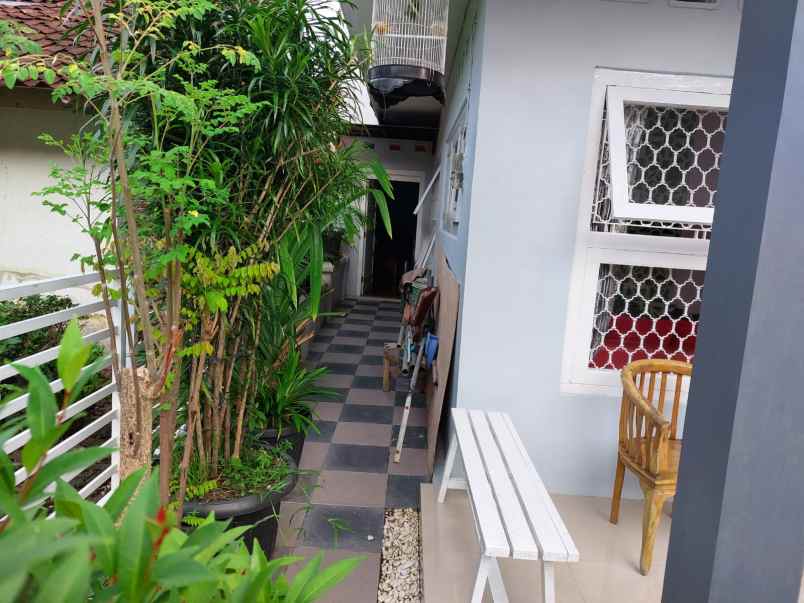 dijual rumah jalan kartini