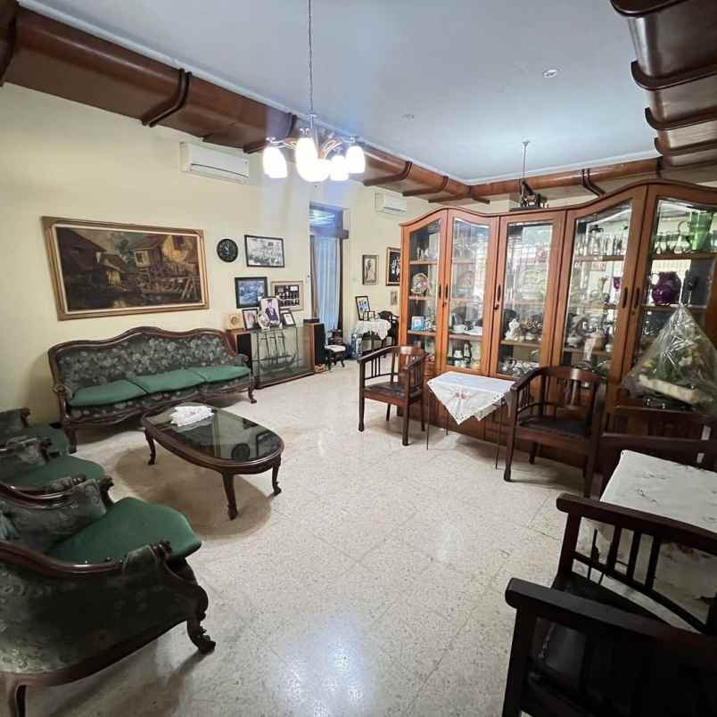 dijual rumah jalan kartini
