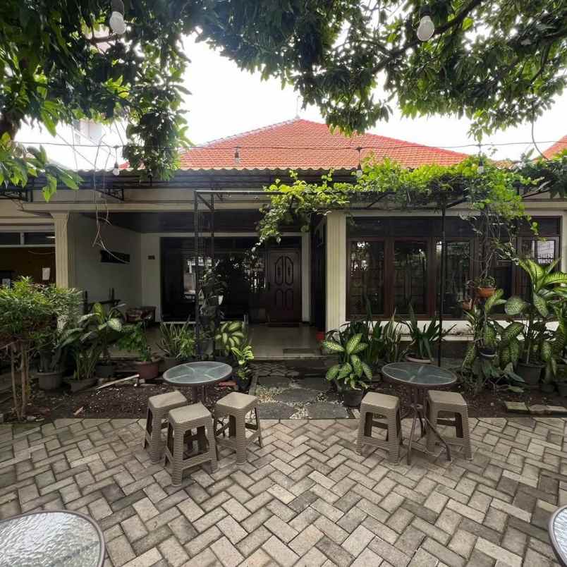 dijual rumah jalan kartini