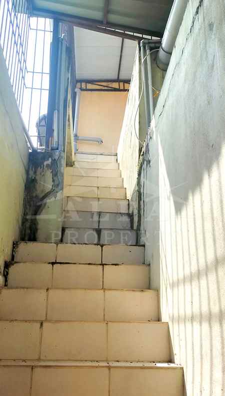 dijual rumah jalan karya baru