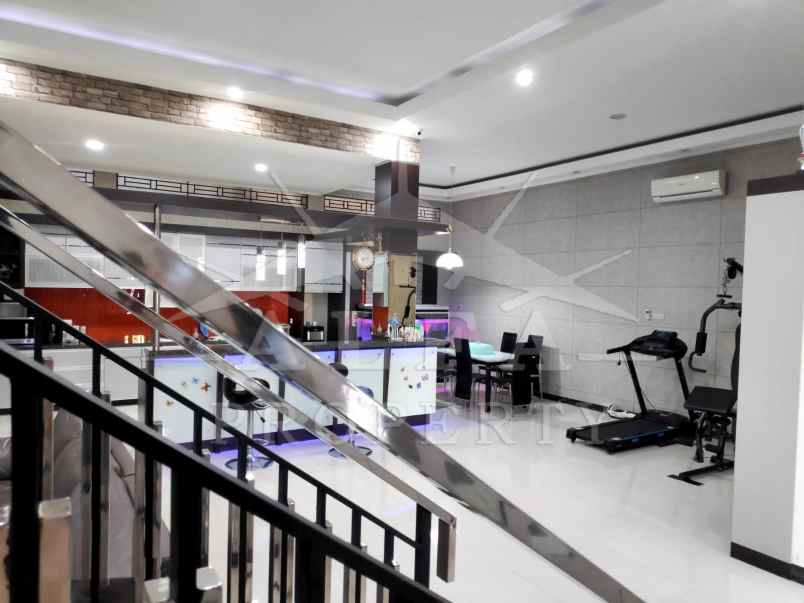 dijual rumah jalan karya baru