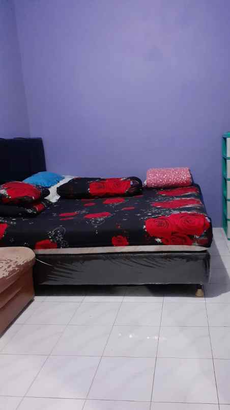 dijual rumah jalan medoho