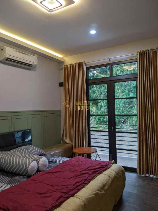 dijual rumah jalan palagan km 16