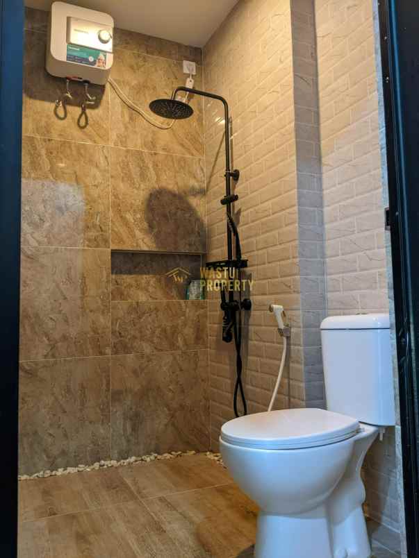 dijual rumah jalan palagan km 16