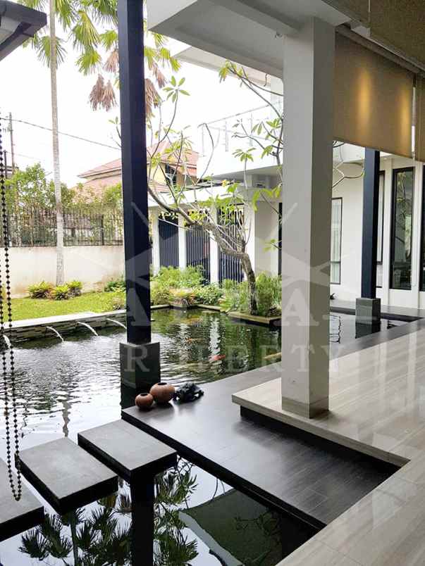 dijual rumah jalan parit haji husin 2