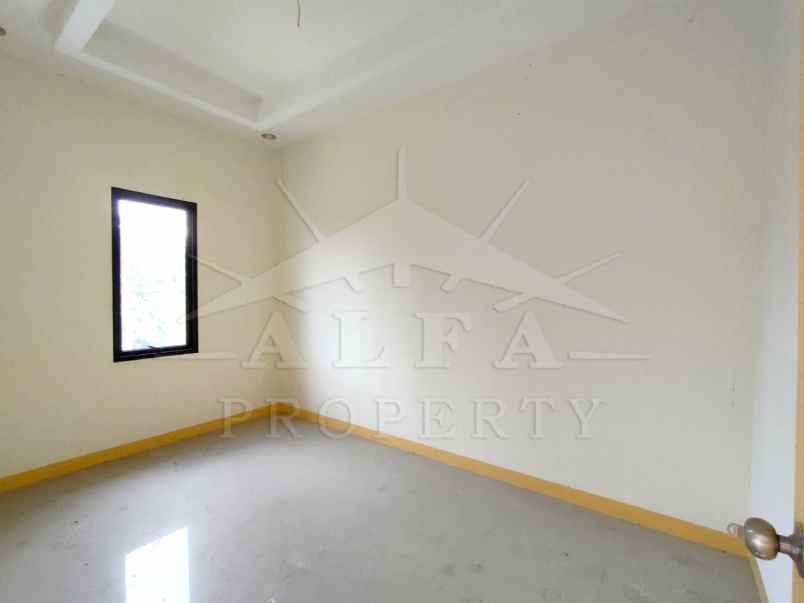 dijual rumah jalan perintis