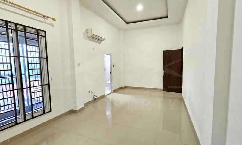 dijual rumah jalan purnama