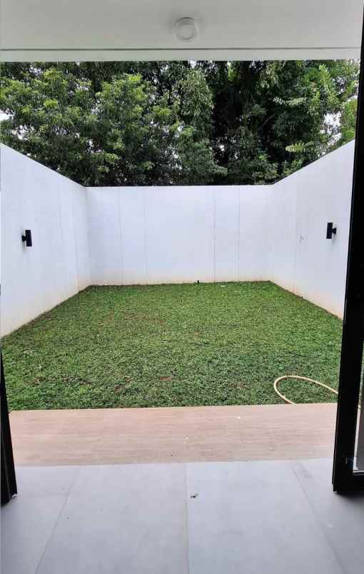 dijual rumah jalan raya pondok cabe