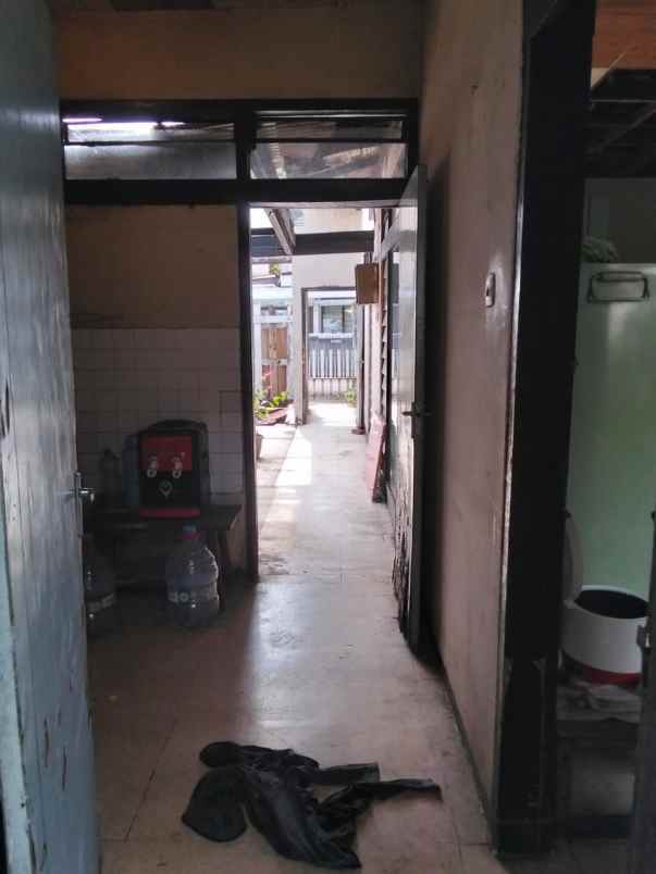 dijual rumah jalan sekelimus
