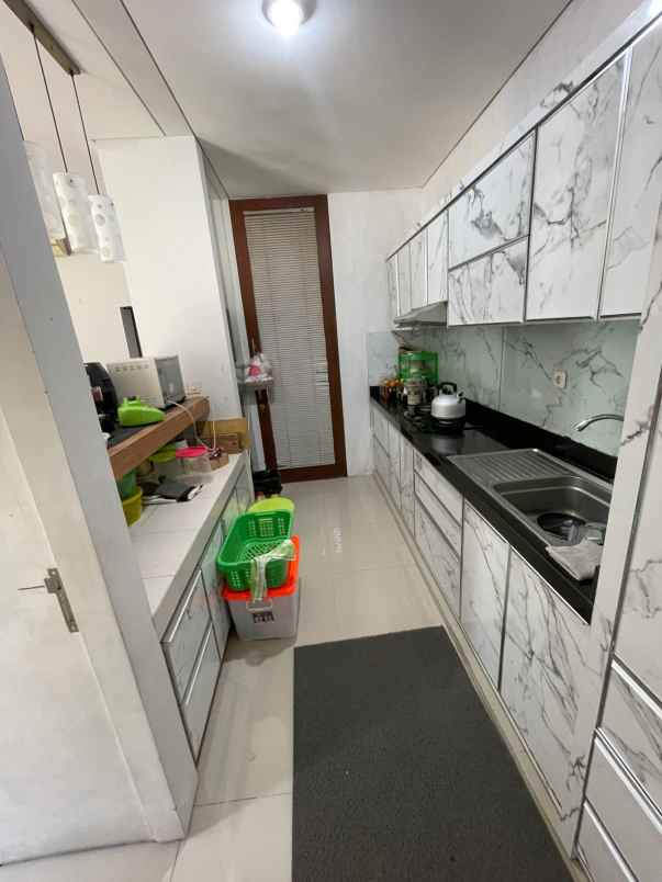 dijual rumah jalan stamford place citraland