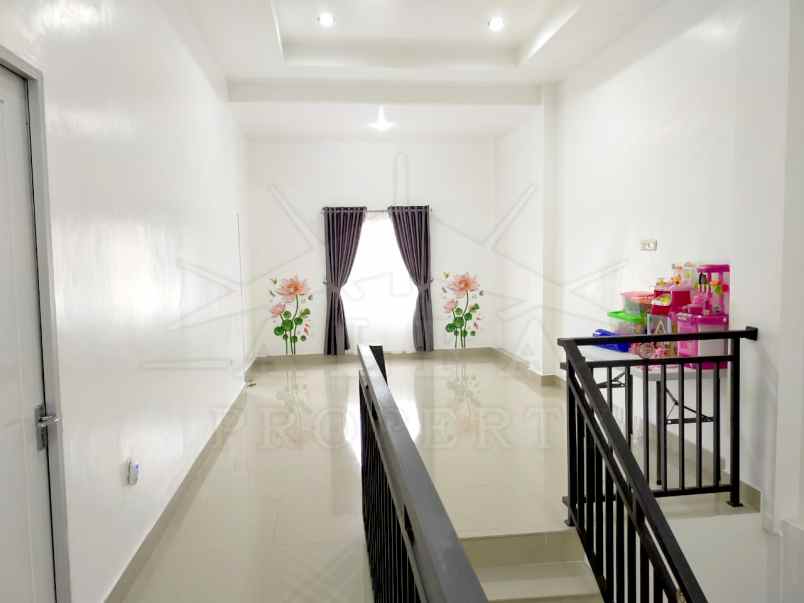 dijual rumah jalan sungai raya dalam