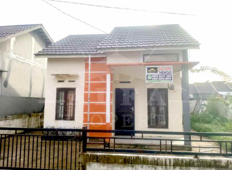 dijual rumah jalan sungai raya dalam