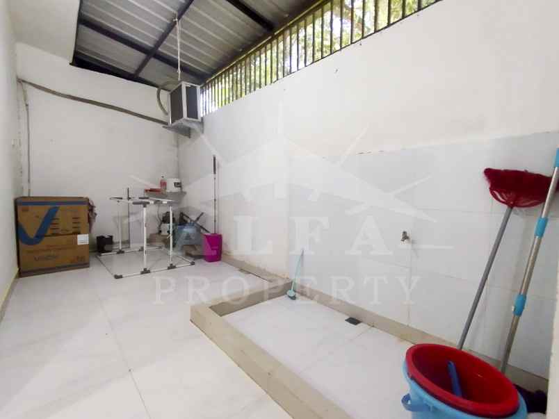 dijual rumah jalan sungai raya dalam