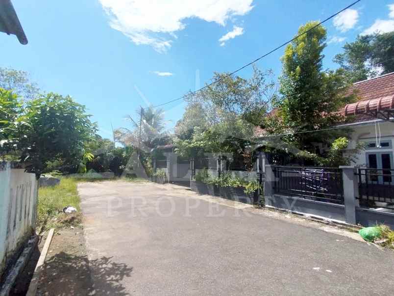 dijual rumah jalan sungai raya dalam