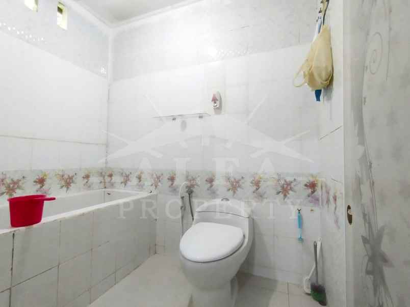 dijual rumah jalan sungai raya dalam