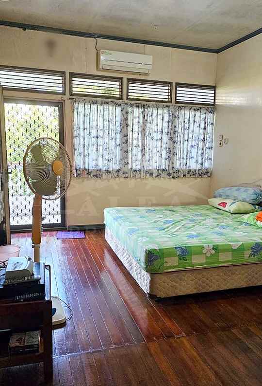 dijual rumah jalan suprapto