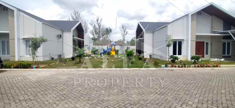 dijual rumah jalan ujung pandang