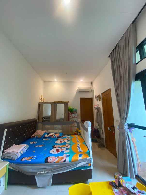 dijual rumah jatiwaringin bekasi