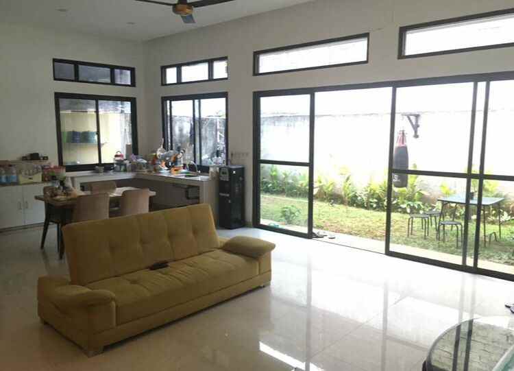 dijual rumah jatiwaringin bekasi