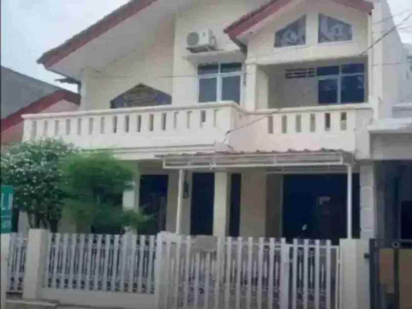 dijual rumah jatiwaringin bekasi