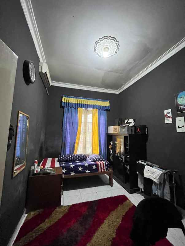 dijual rumah jl arifin ahmad