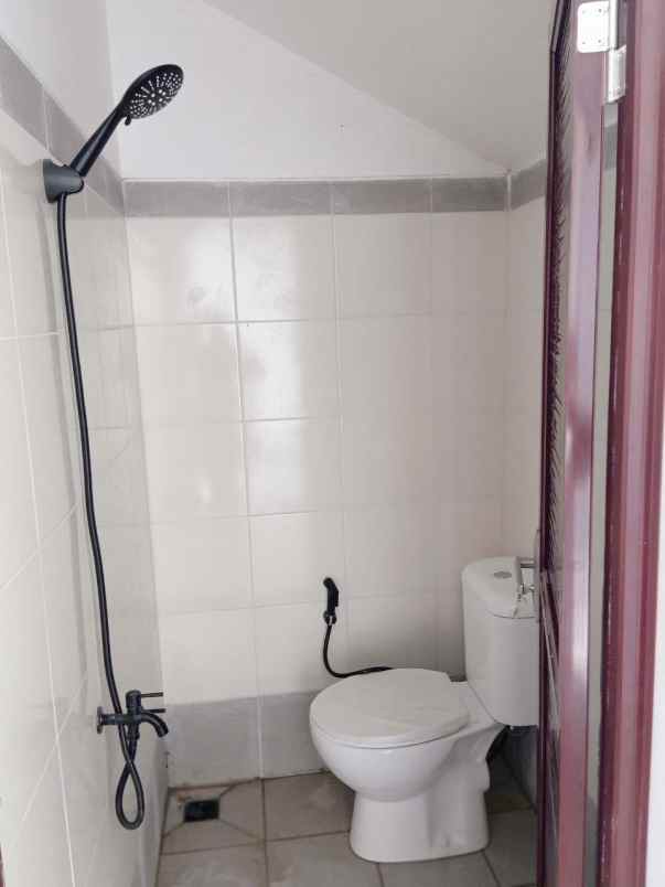 dijual rumah jl bhayangkara bumi