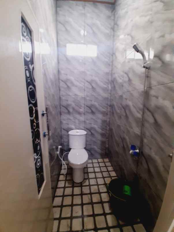 dijual rumah jl gang musollah