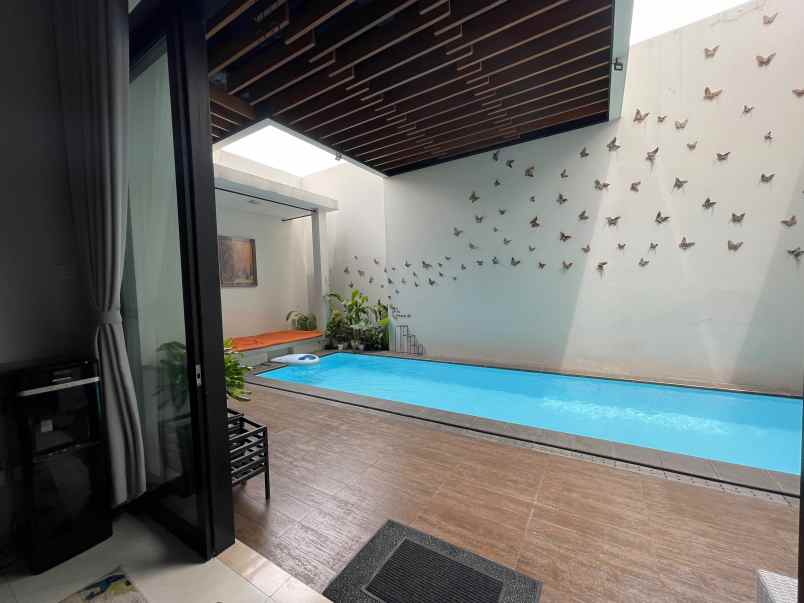 dijual rumah jl gempol geger