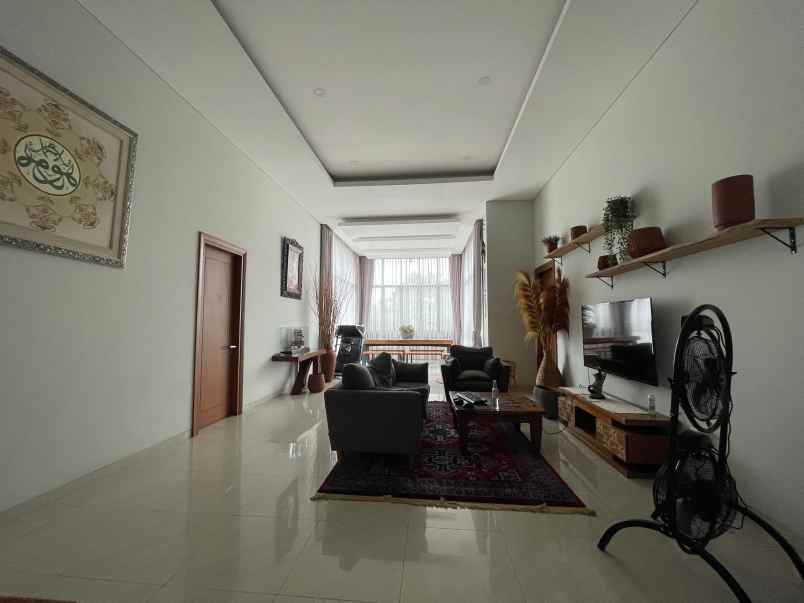 dijual rumah jl gempol geger