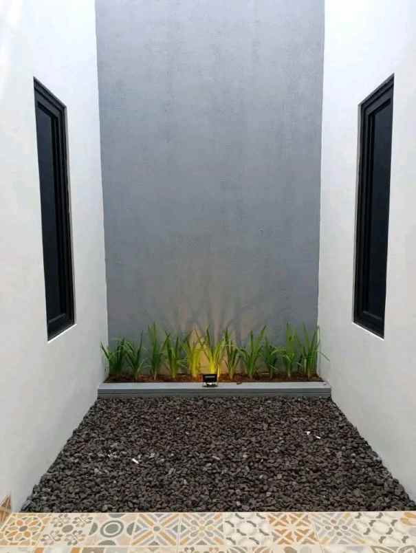 dijual rumah jl godean km 9
