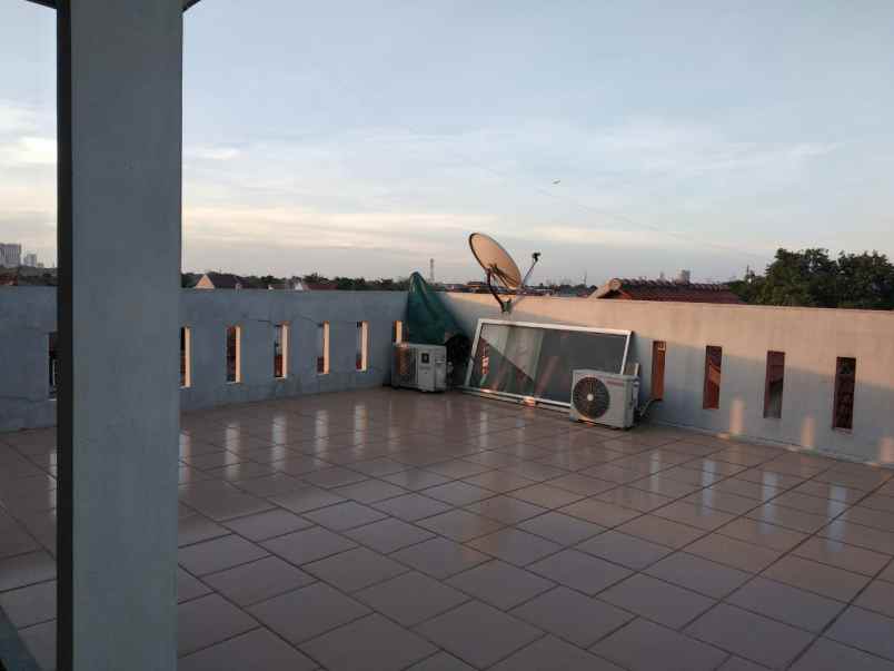 dijual rumah jl jambu cempaka putih