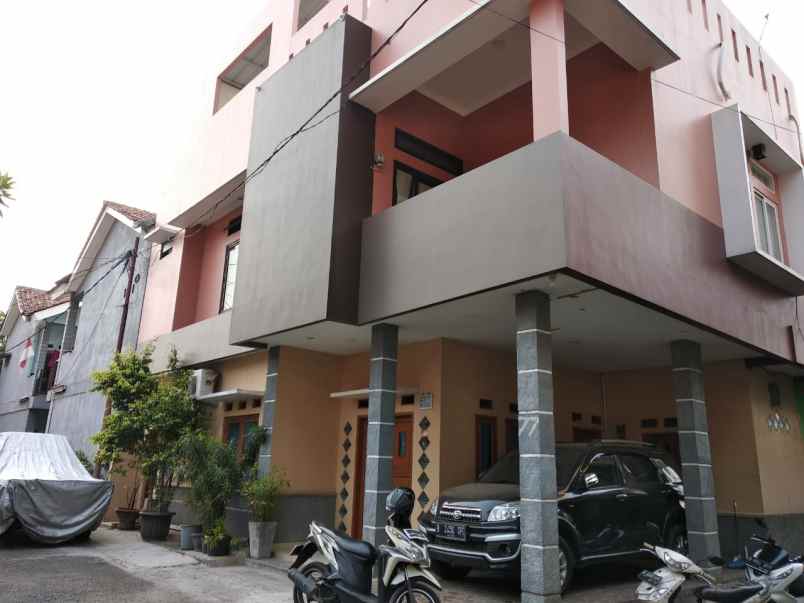 dijual rumah jl jambu cempaka putih